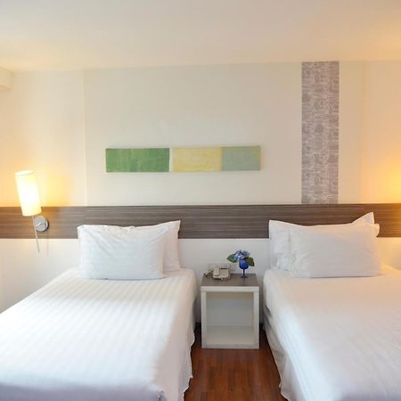 The Mini R Ratchada Hotel Bangkok Exterior foto