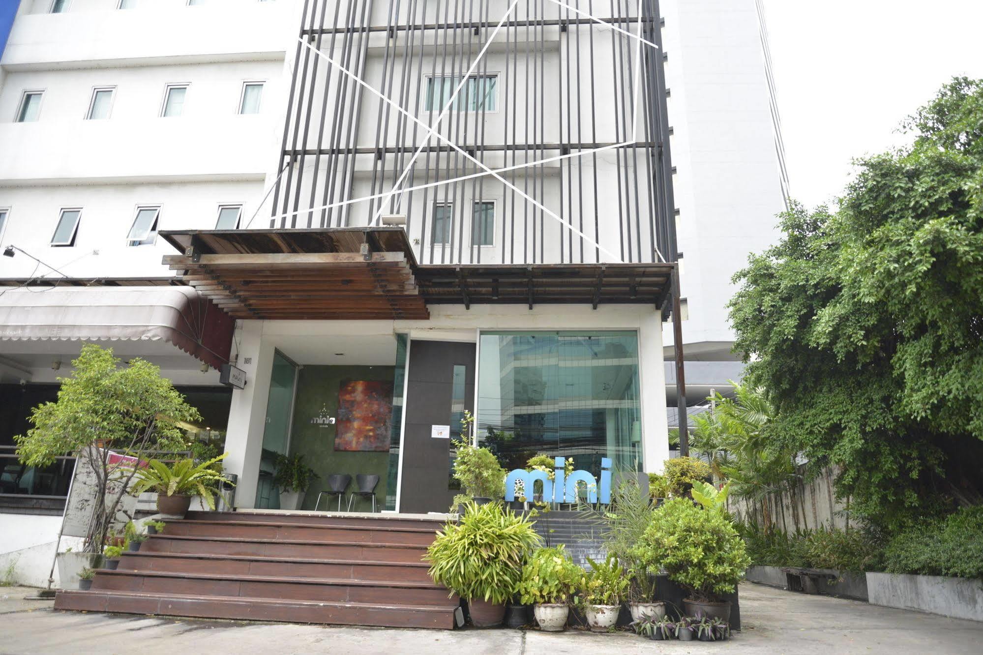 The Mini R Ratchada Hotel Bangkok Exterior foto
